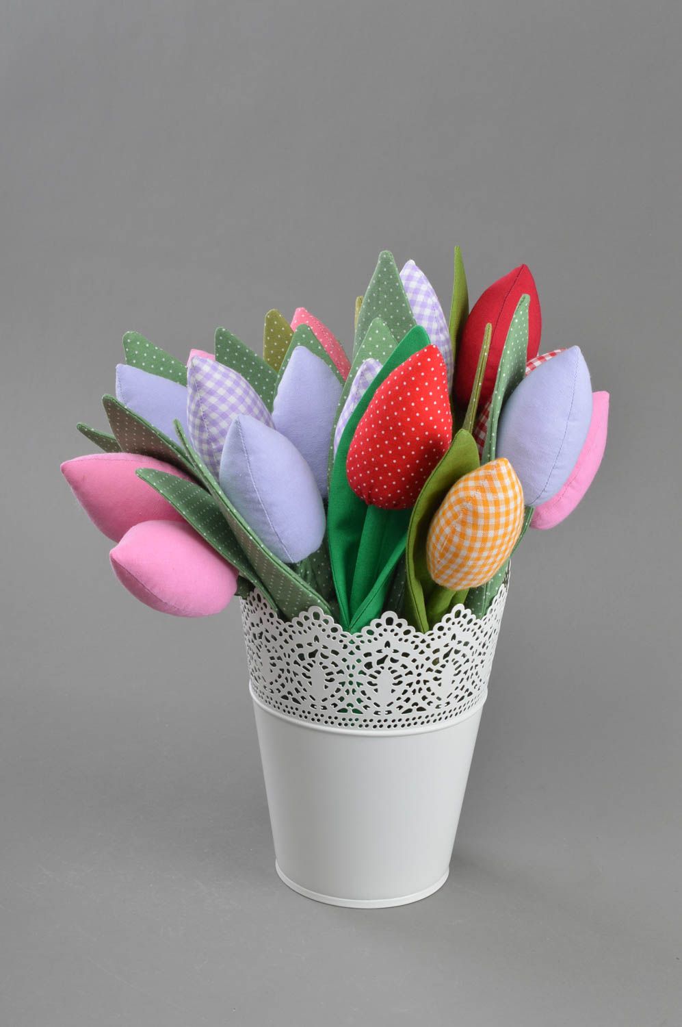 Fleur décorative artificielle Tulipe en coton rouge à pois blancs faite main photo 3