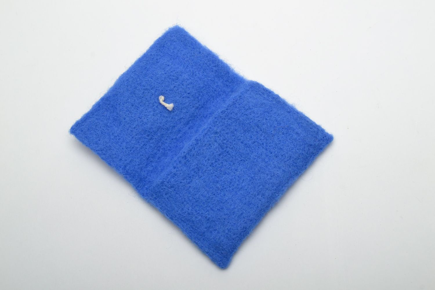 Billetera de lana hecha a mano azul con flor foto 3