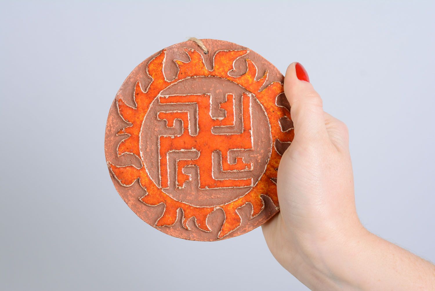 Handmade Keramik Wandteller Amulett Maritschka foto 3