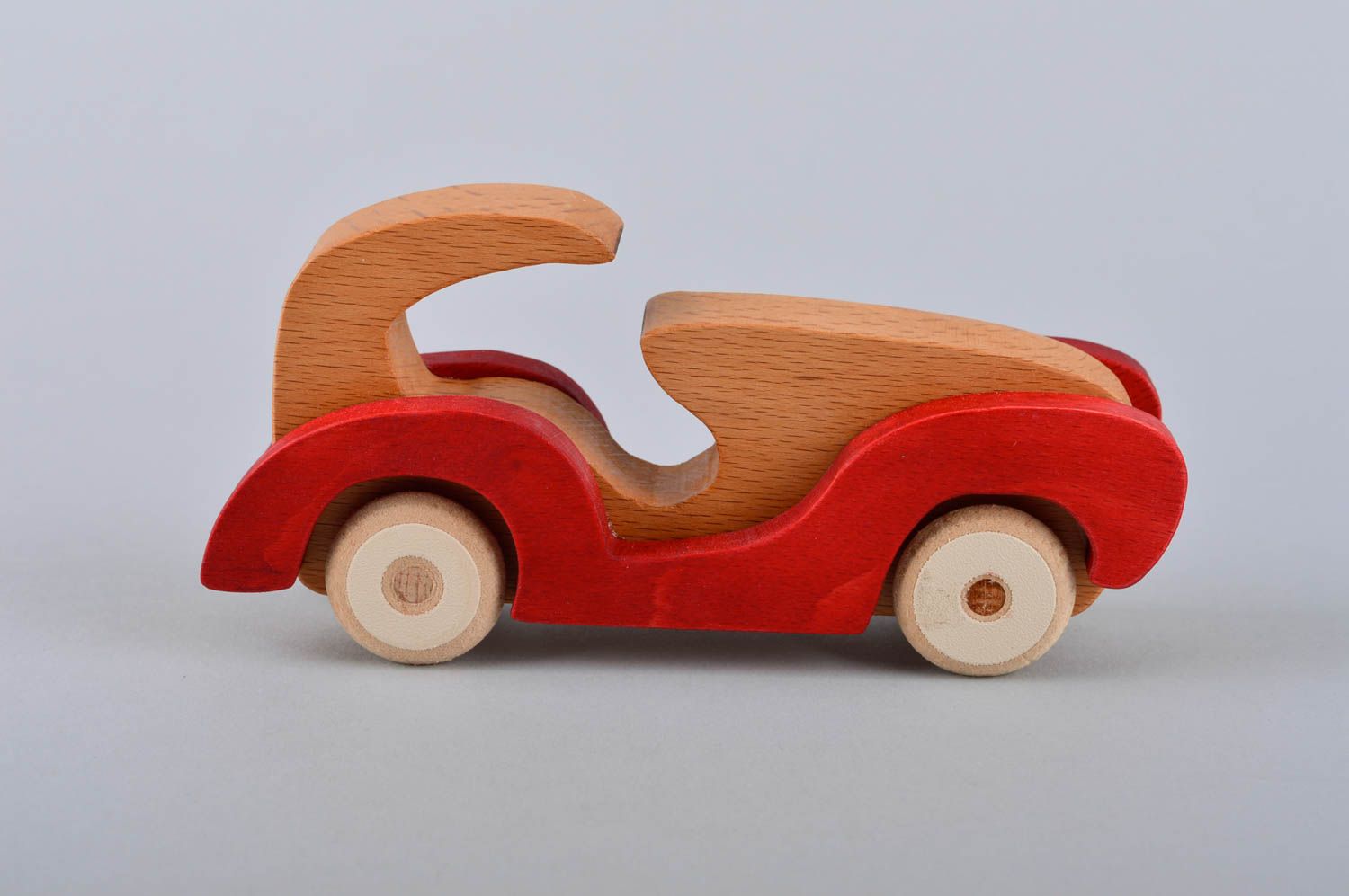 Handmade Spielzeug Holz Geschenk für Kinder Spielzeug aus Holz schönes Auto foto 2