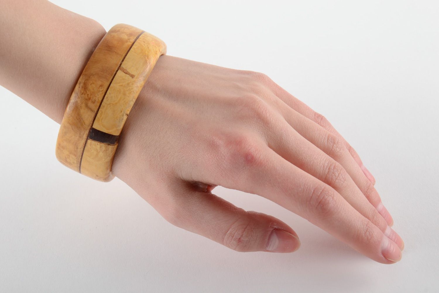 Fashionable handmade wrist bracelet carved of light wood and varnished for women photo 6