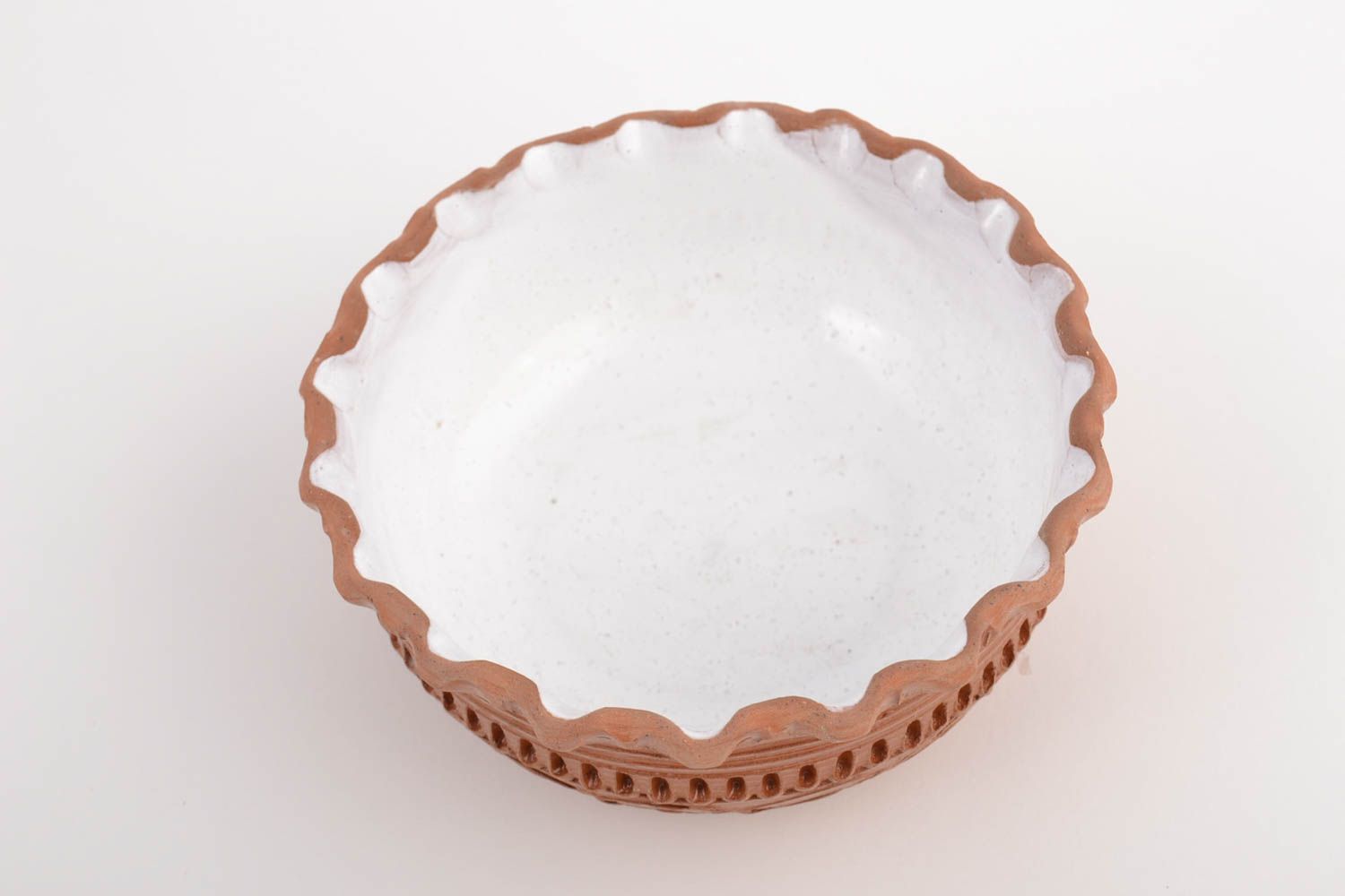 Handmade ornamented ceramic bowl kilned with milk with white glaze inside 500 ml photo 3