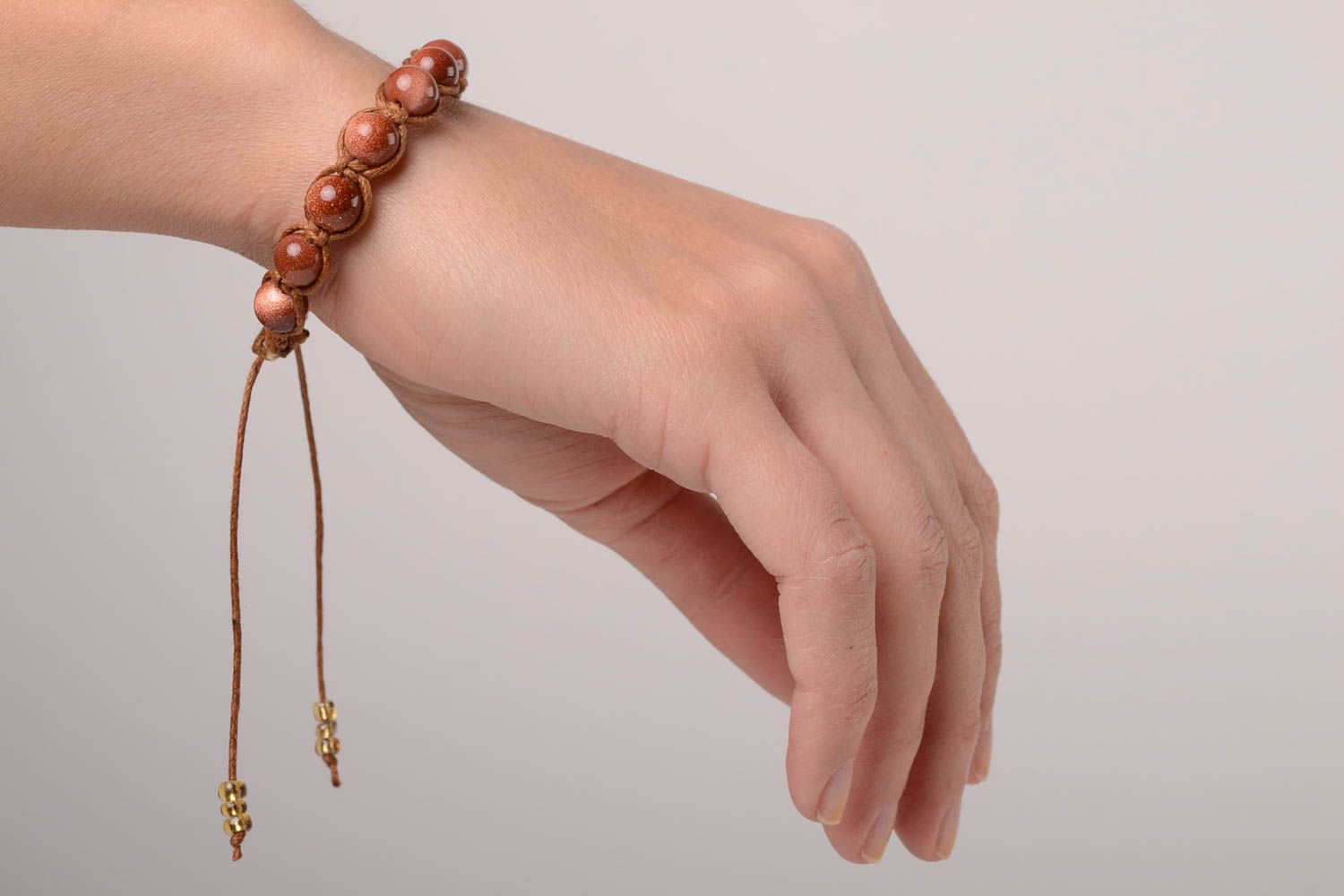 Pulsera de cordón marrón hecha a mano accesorio para mujer bisutería fina foto 3