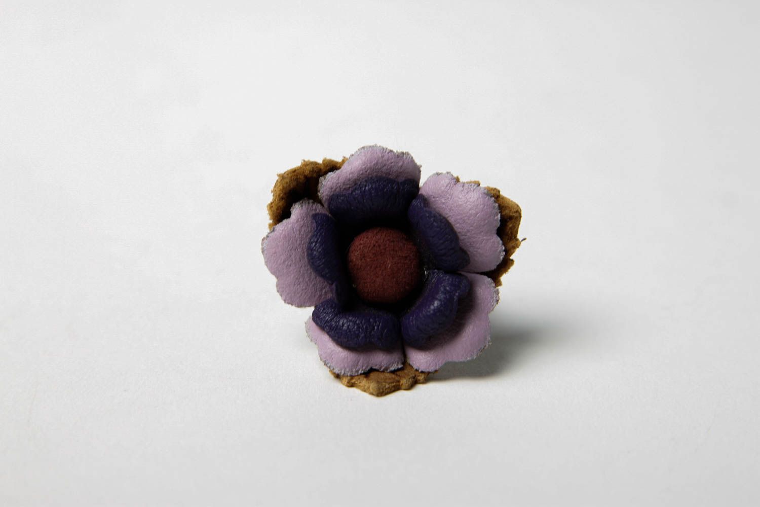 Кольцо из кожи кольцо ручной работы с цветком украшение из кожи женское фото 3