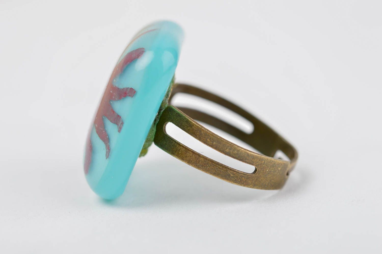 Кольцо ручной работы эксклюзивное кольцо авторское украшение кольцо из стекла фото 2