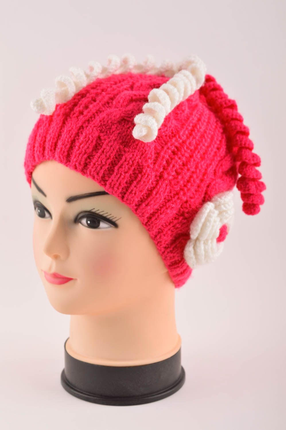 Handmade crocheted hat for babies red hat for girls stylish baby accessories photo 2