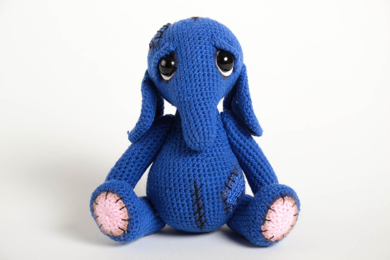 Jouet tricoté éléphant bleu Peluche faite main petite au crochet Cadeau enfant photo 2