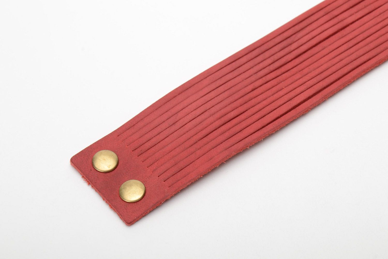 Bracelet en cuir naturel fait main original large de couleur rouge 65 mm photo 5