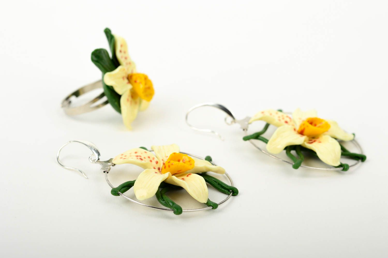 Ring am Finger handmade lange Modeschmuck Ohrringe Blume Mode Accessoires  foto 3