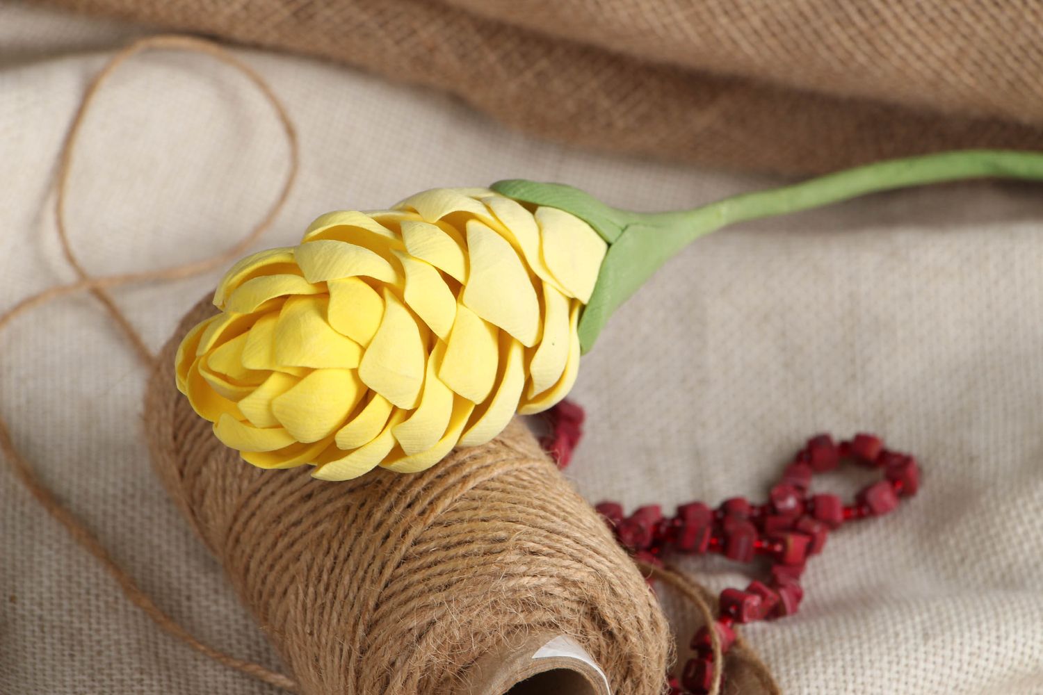 Fleur décorative de gingembre en pâte polymère photo 5