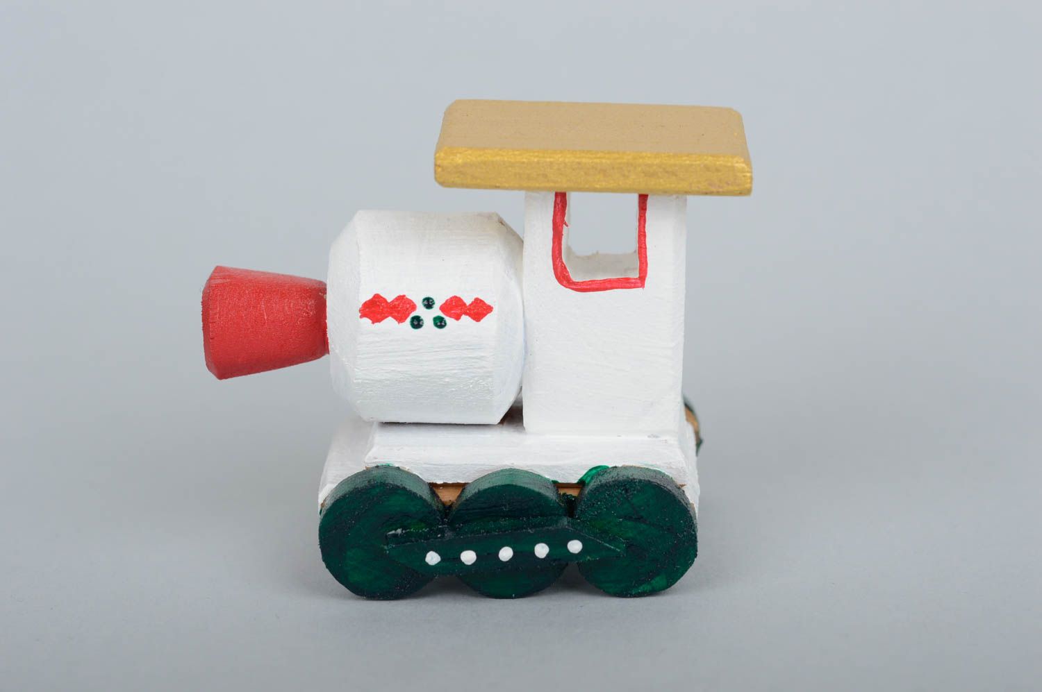 Игрушка ручной работы игрушка из дерева локомотив фигурка из дерева интерьерная фото 3