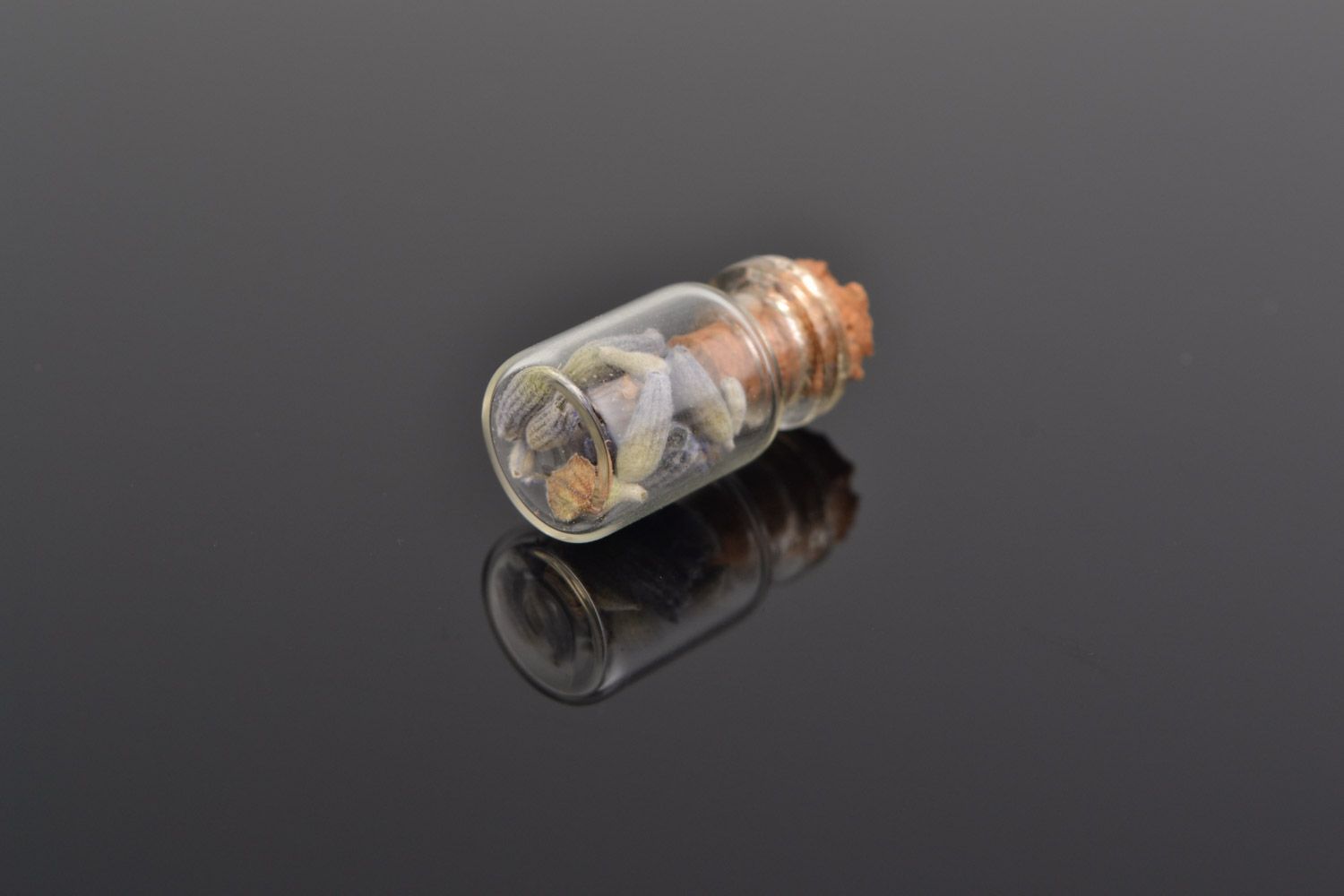 Colgante de cristal artesanal con forma de bote con alhucema  foto 5