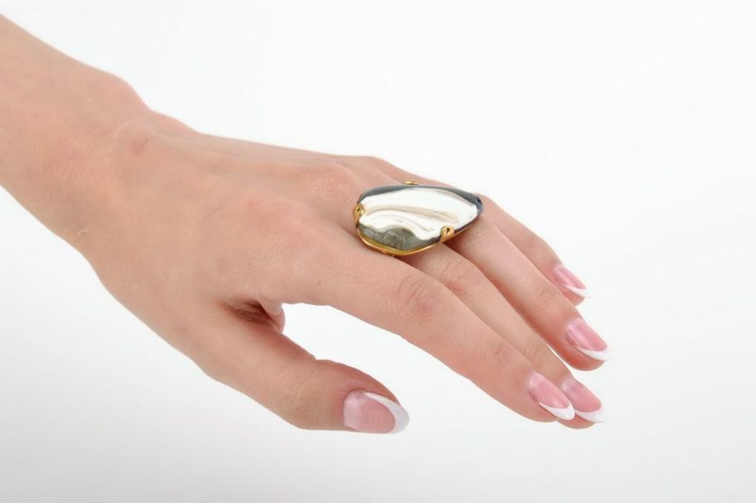 Перстень с гутным стеклом фото 2