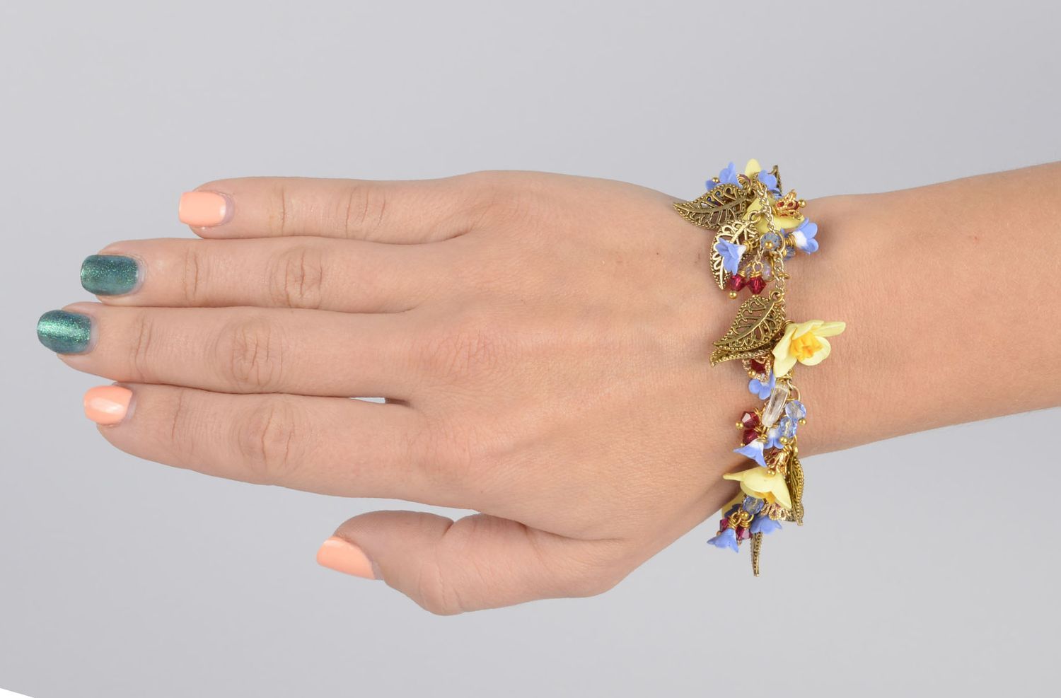 Handgemachter Schmuck Armband mit Blumen zart Armband Frauen exklusiv sommerlich foto 6