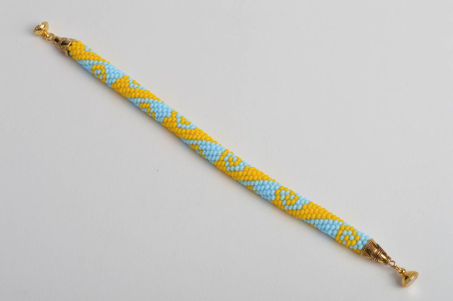 Bracelet perles de rocaille Bijou fait main bleu-jaune design Cadeau pour fille photo 5