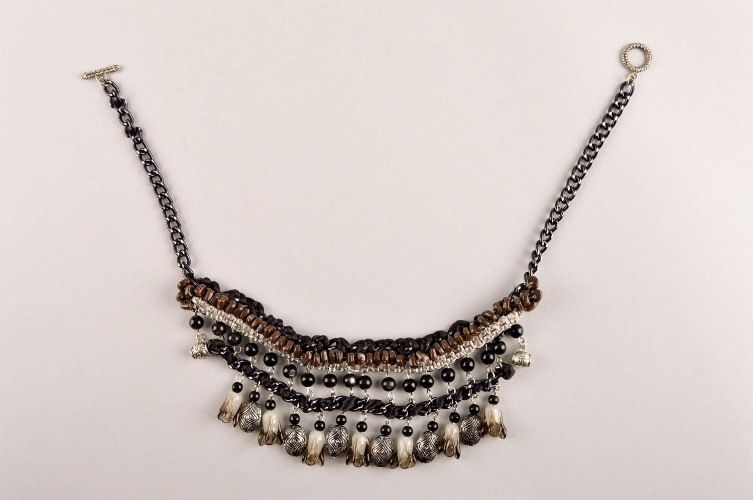 Halsketten Damen handmade Schmuck aus Glasperlen Damen Collier in Schwarz groß foto 5