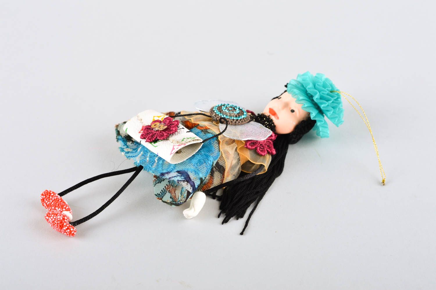 Bambola bella in stoffa fatta a mano pupazzo tessile originale decoro casa foto 4