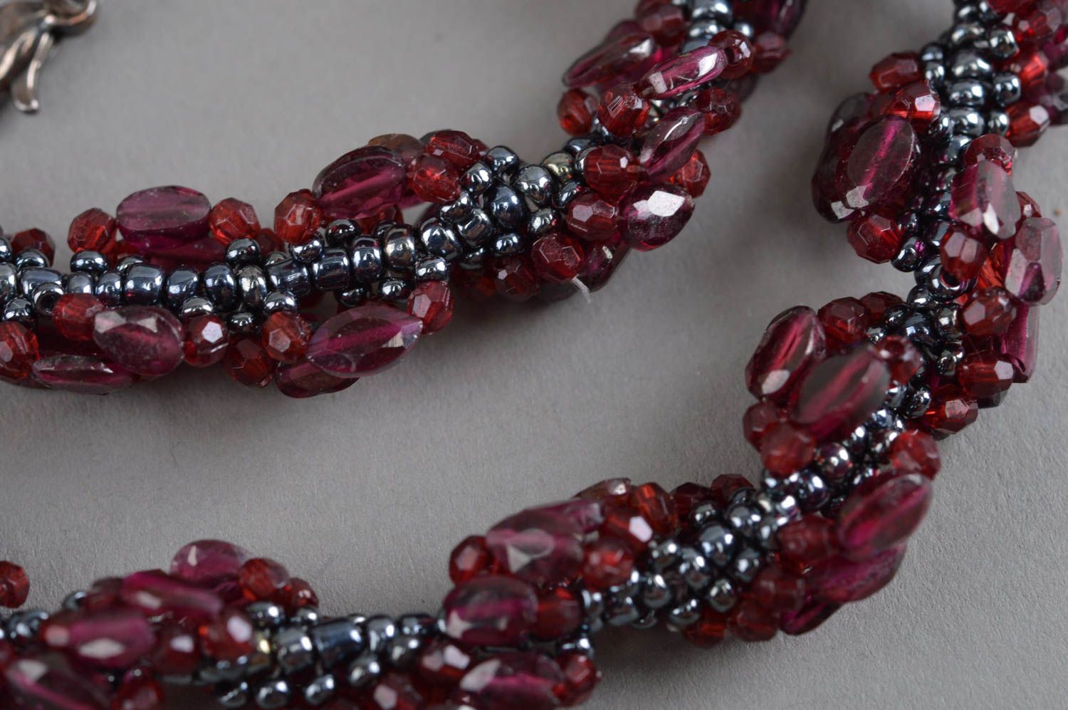 Handmade necklace with garnet beads jewelry with natural stones for women photo 5