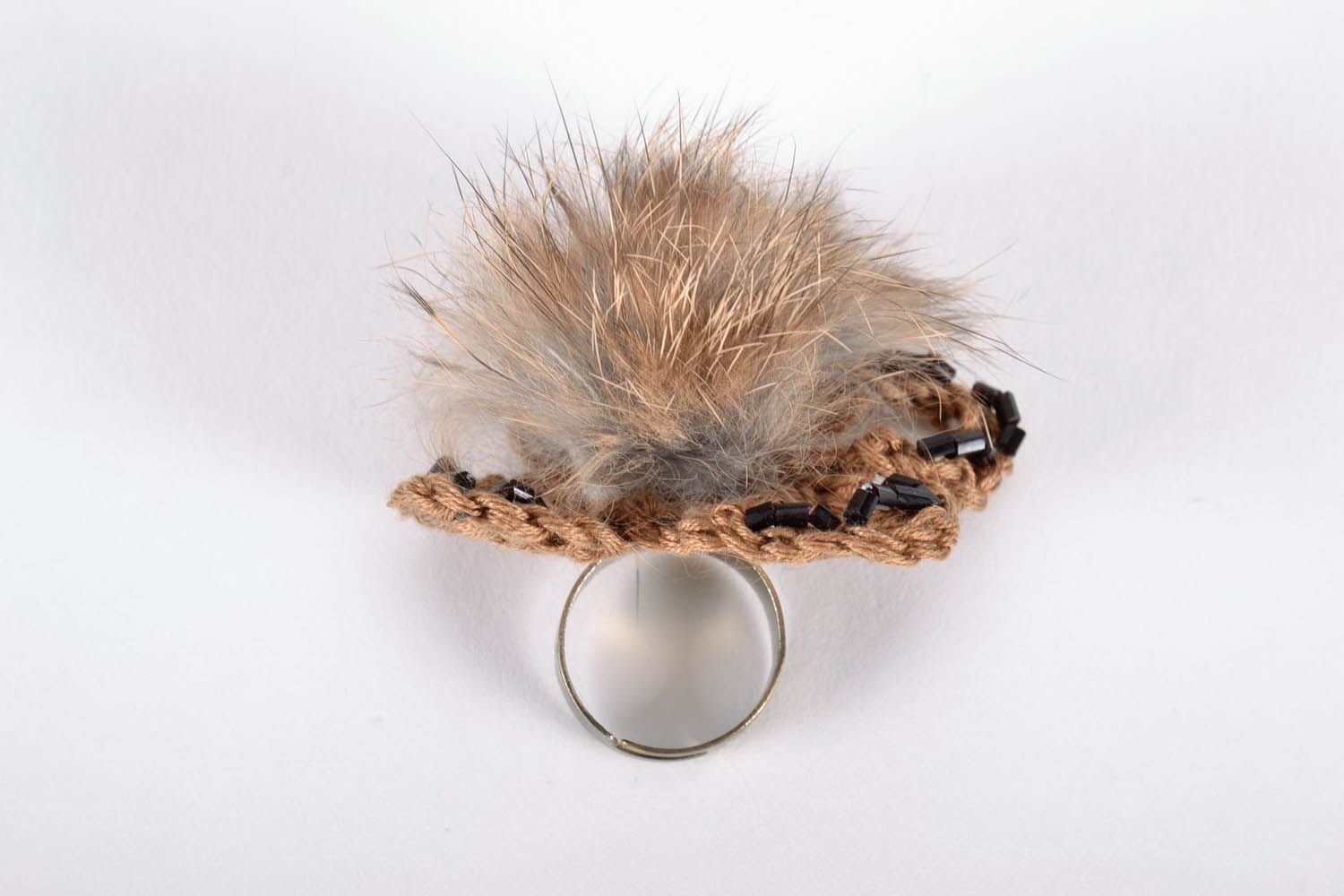 Ring with fur photo 4