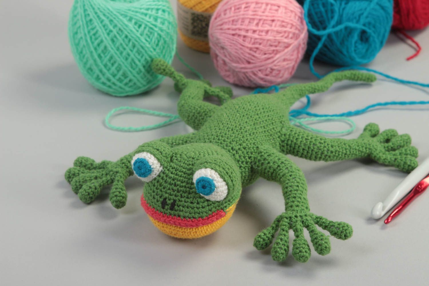 Juguete artesanal tejido peluche para niños regalo original Salamandra foto 1
