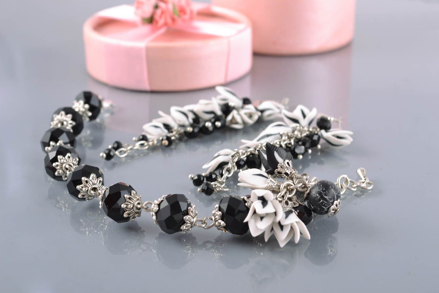 Black beads fashion chan bracelet and earrings set for mom photo 1