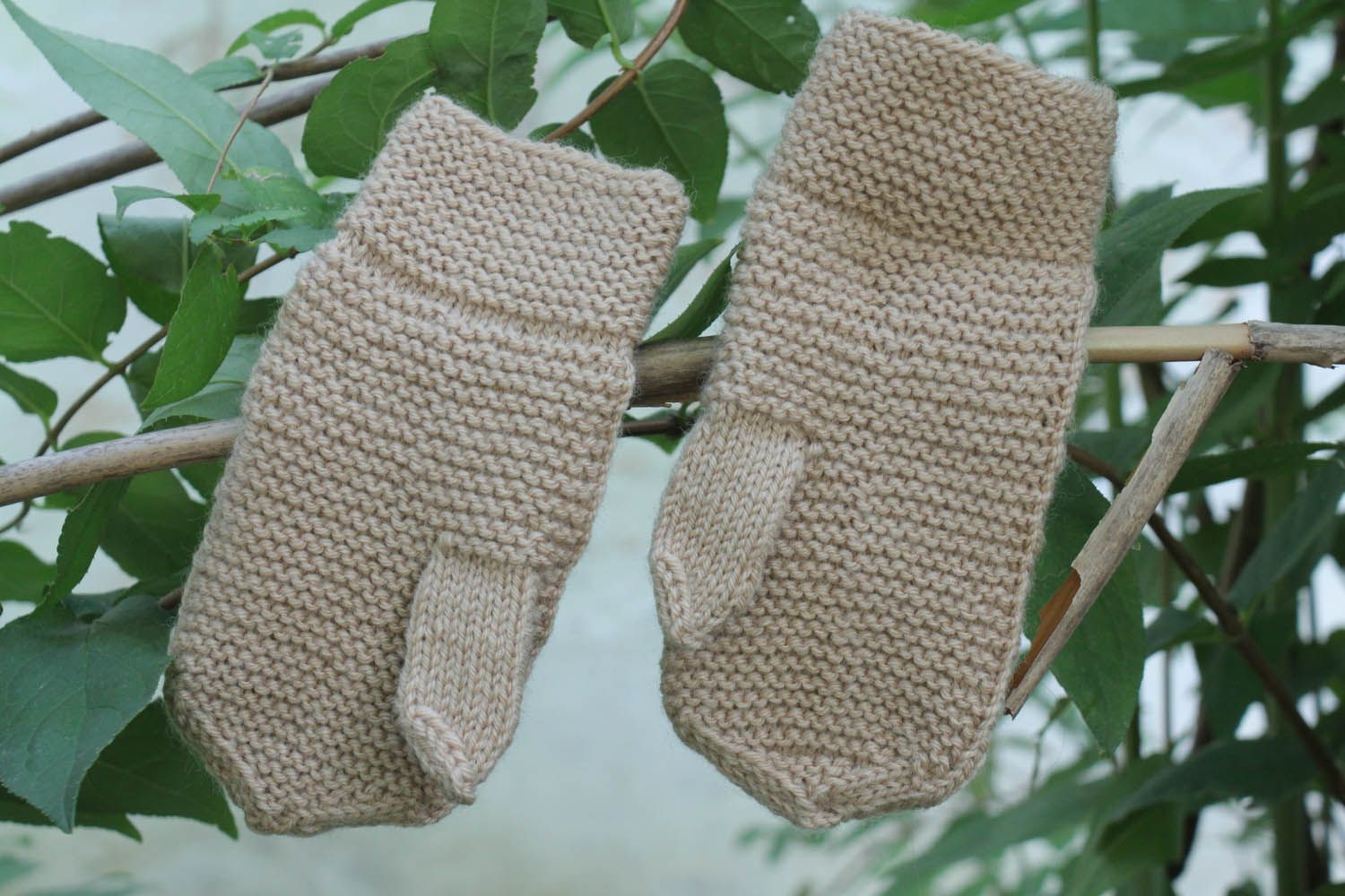 Moufles tricotées main en laine chaudes   photo 1