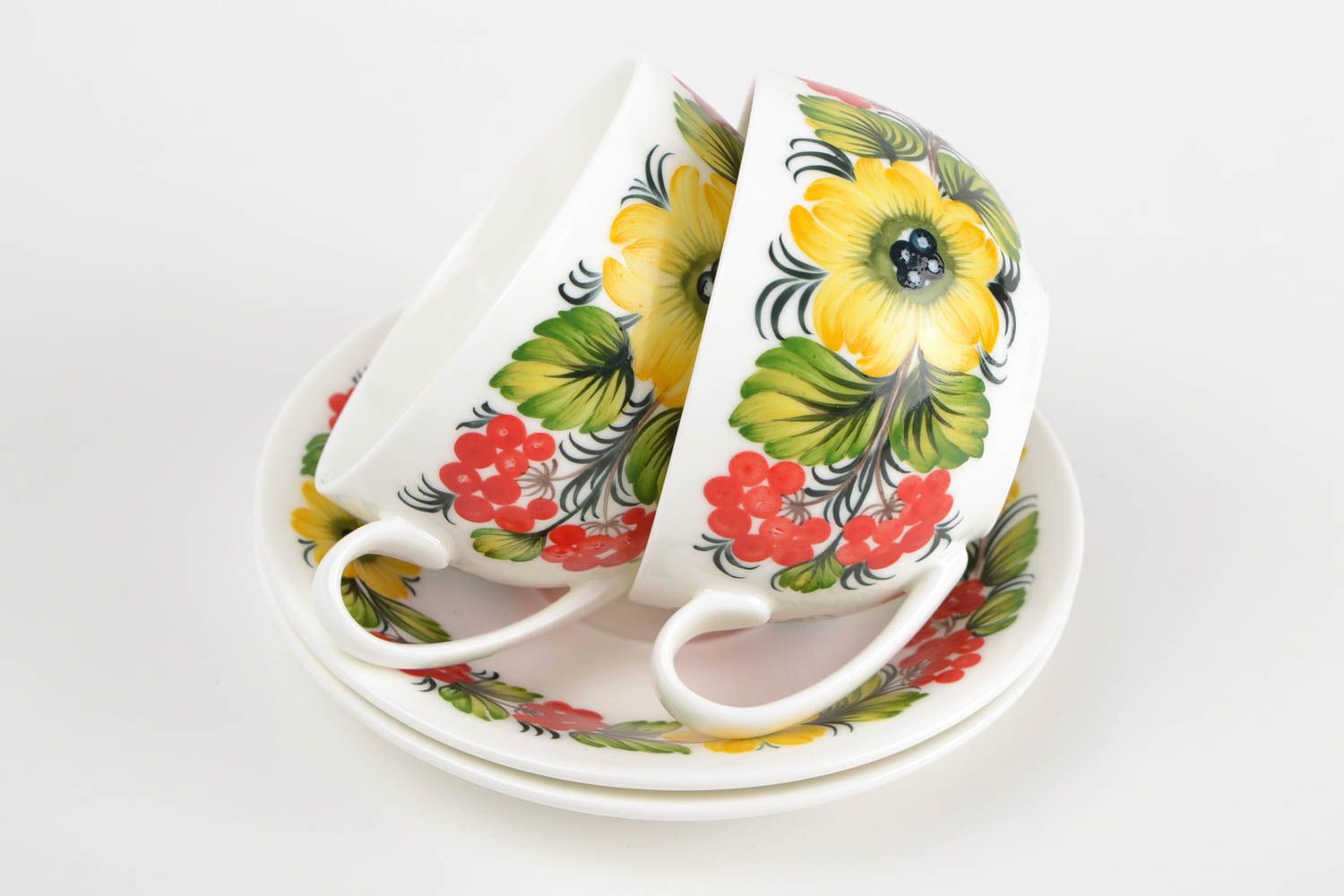 Set of 2 two classic coffee porcelain cups with the saucers in Russian floral design photo 3