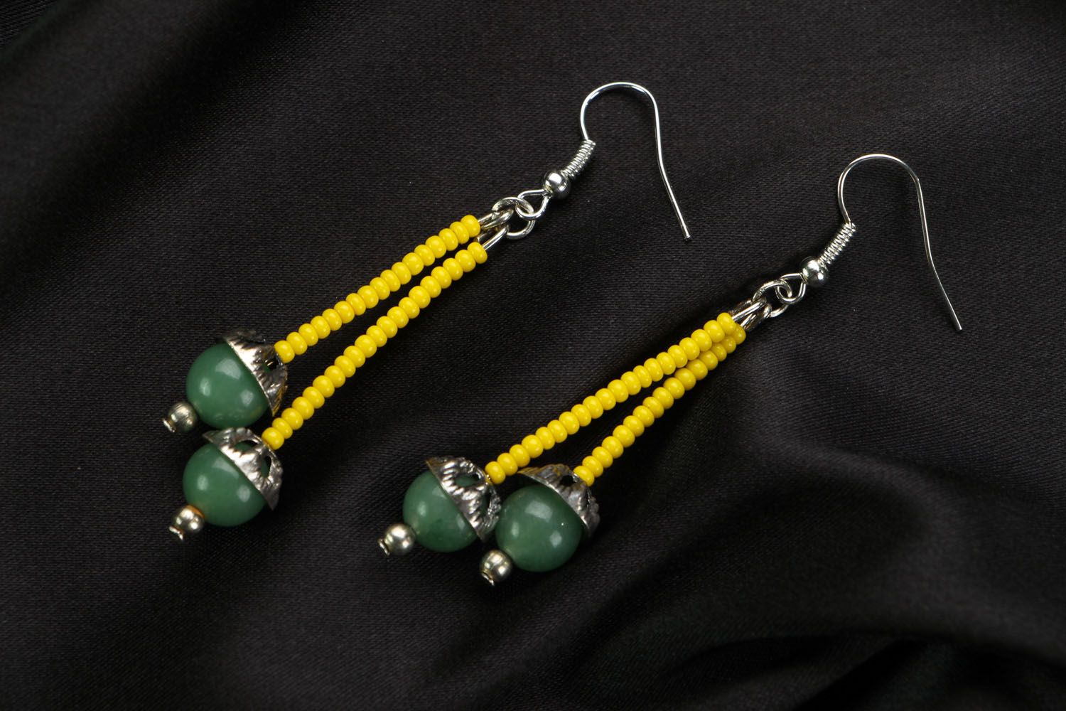 Pendientes artesanales de jade  foto 1