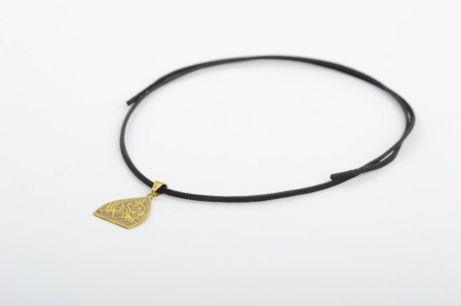 Handmade brass designer pendant accessory made of metal feminine jewelry photo 3