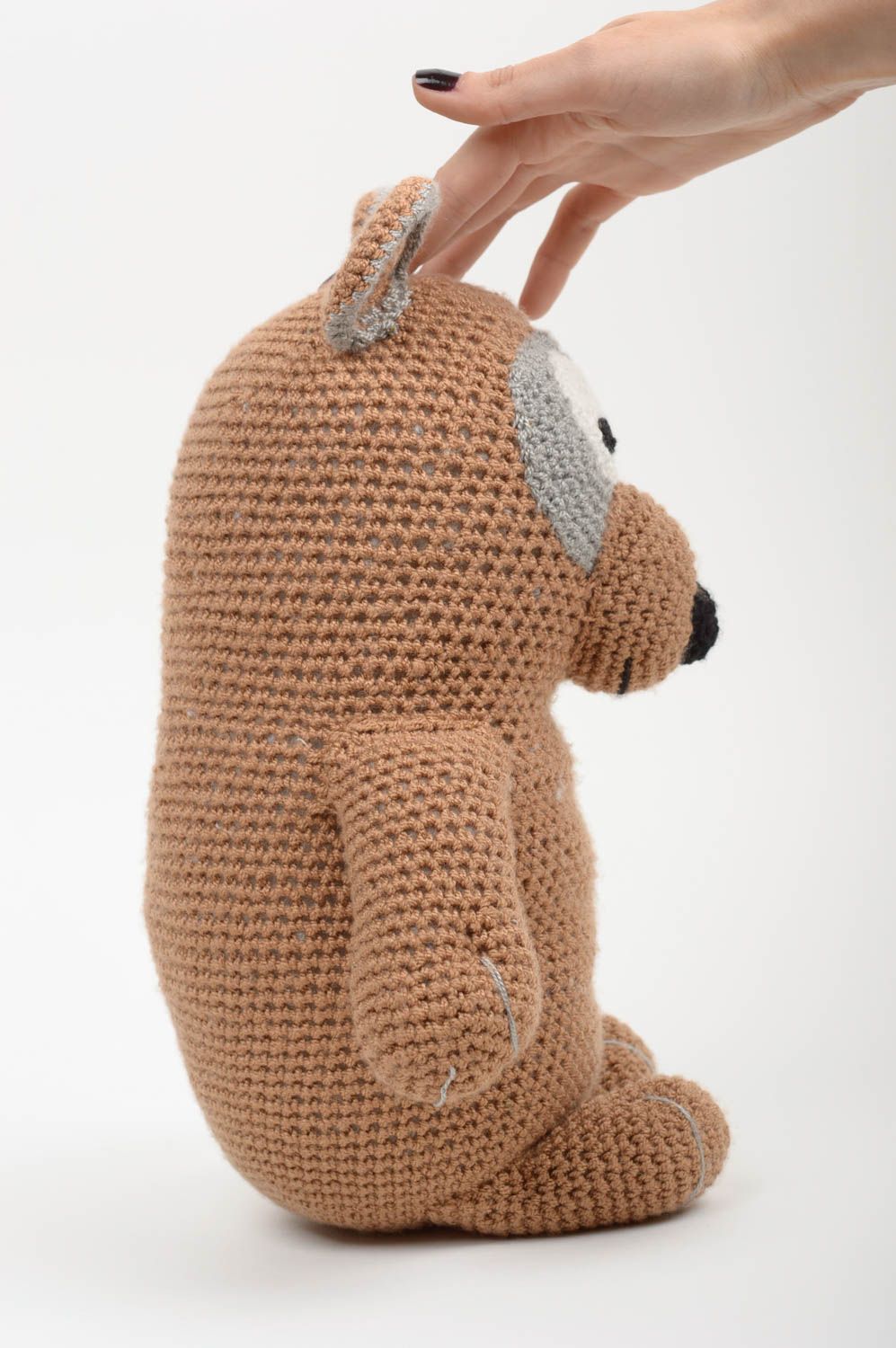 Jouet ours marron Peluche faite main tricotée au crochet Cadeau enfant photo 2