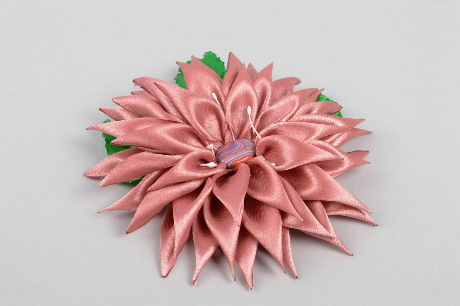 Необычное украшение ручной работы аксессуар для волос заколка с цветком фото 2
