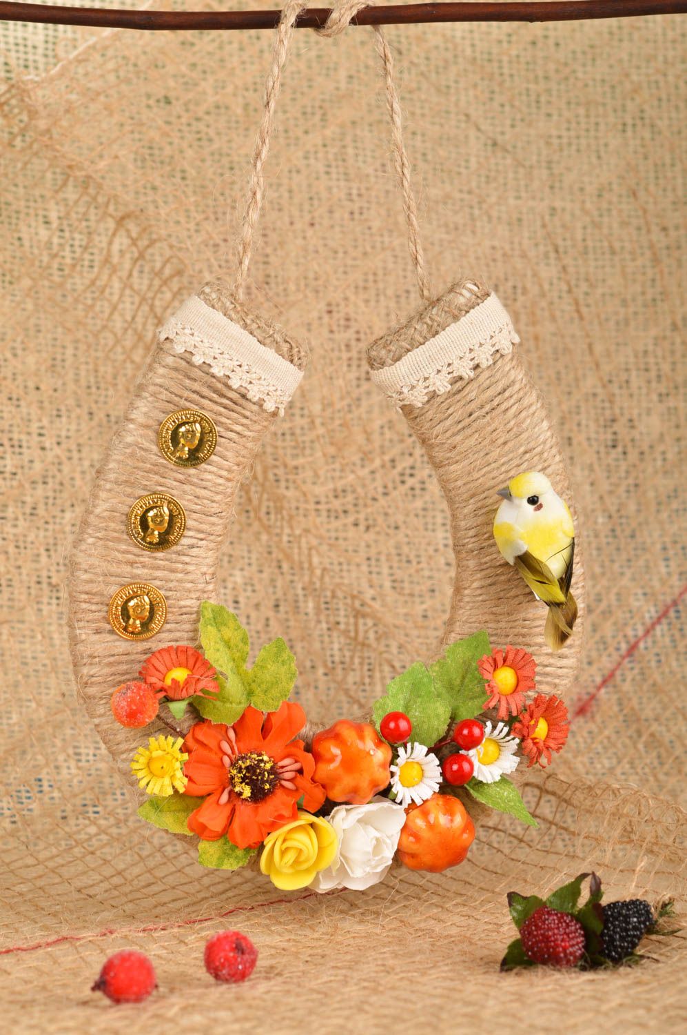 Handmade Hufeisen Anhänger Deko Anhänger Designer Geschenk mit Vogel schön foto 1