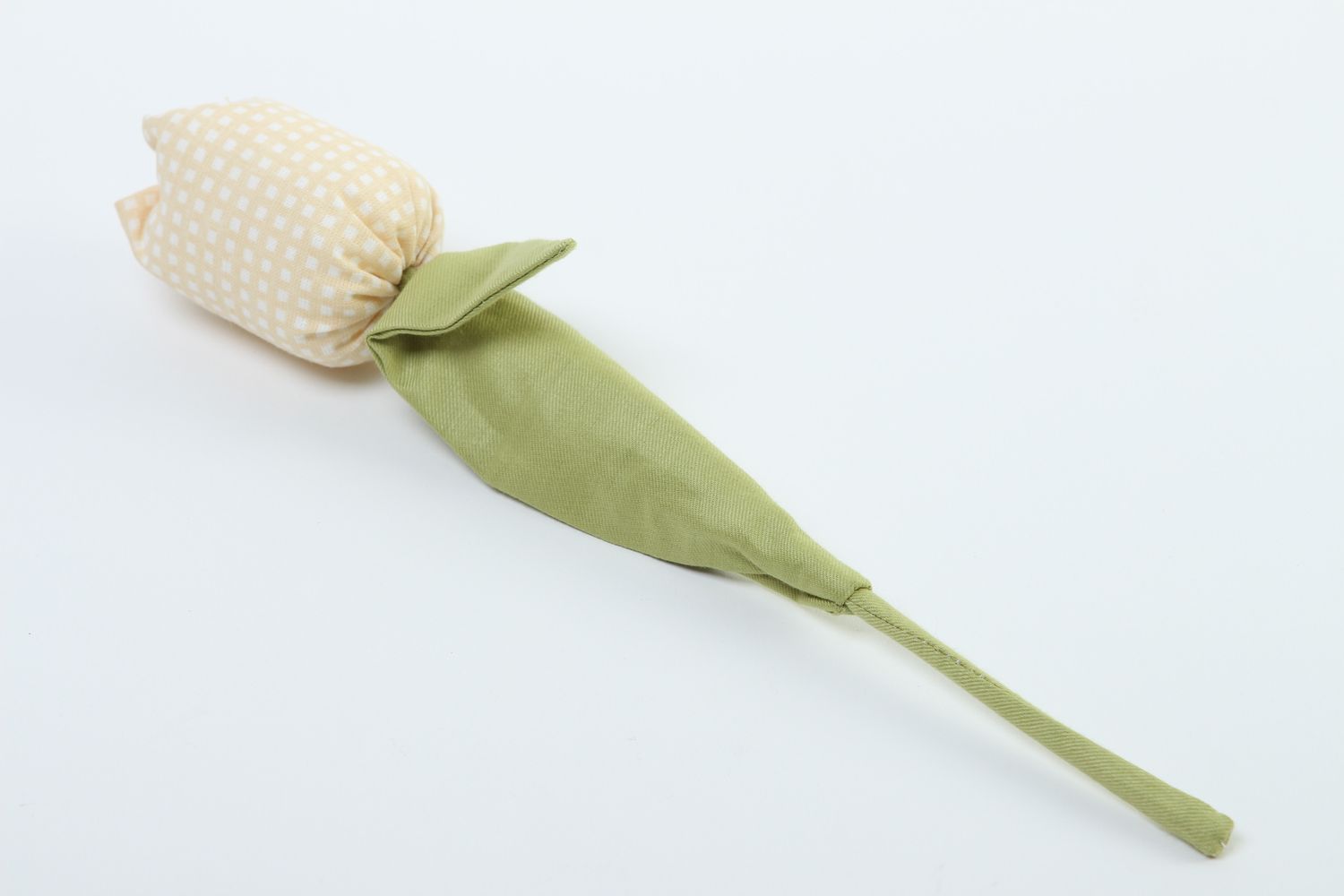 Flor de tela clara hecha a mano tulipán artificial elemento decorativo foto 5