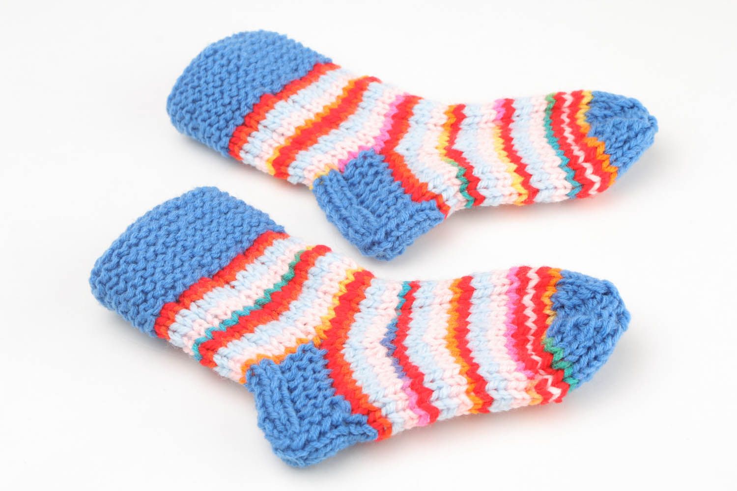 Meias para criança quentes de fios de lã tricotadas à mão  foto 3
