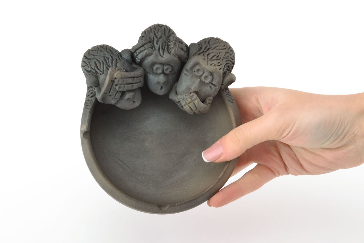 Portacenere in ceramica fatto a mano accessorio da fumare con scimmie
 foto 6