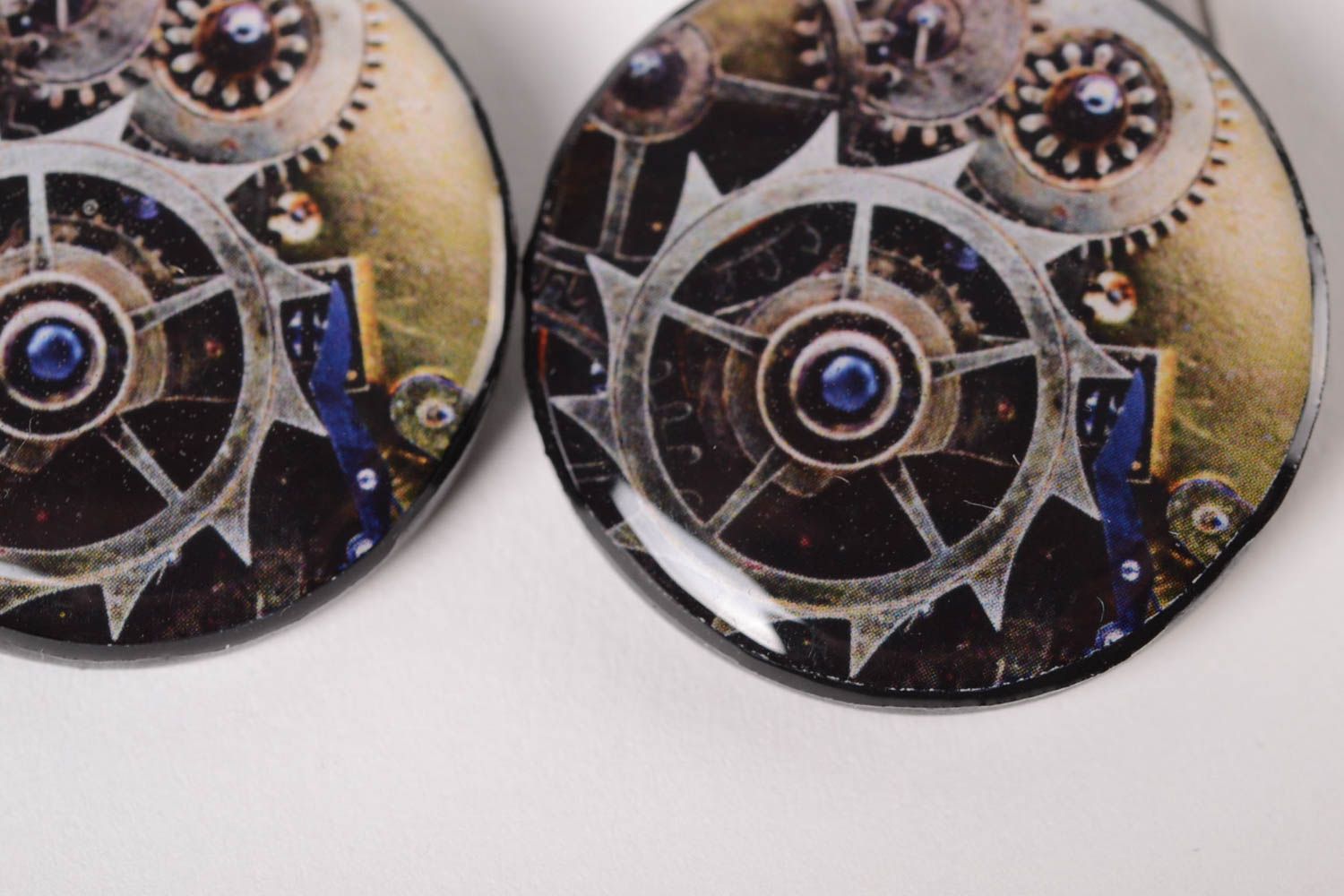 Модные серьги украшение ручной работы круглые серьги декупаж в стиле стимпанк фото 3