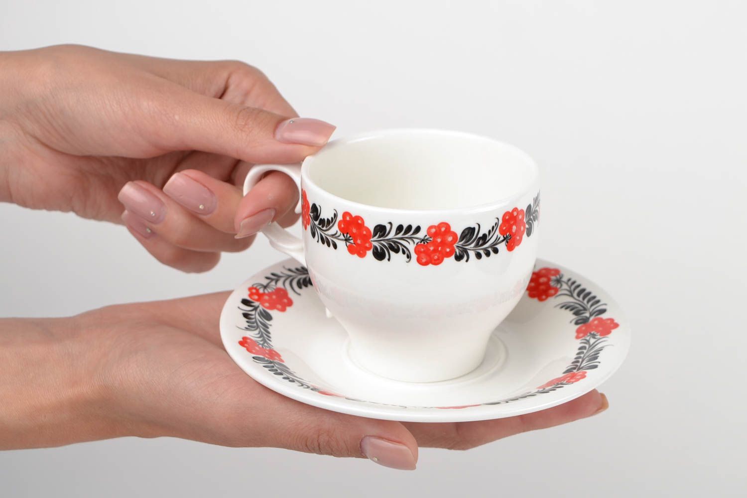 Porcelain 8 oz cup in Japanese floral pattern with saucer and handle photo 2