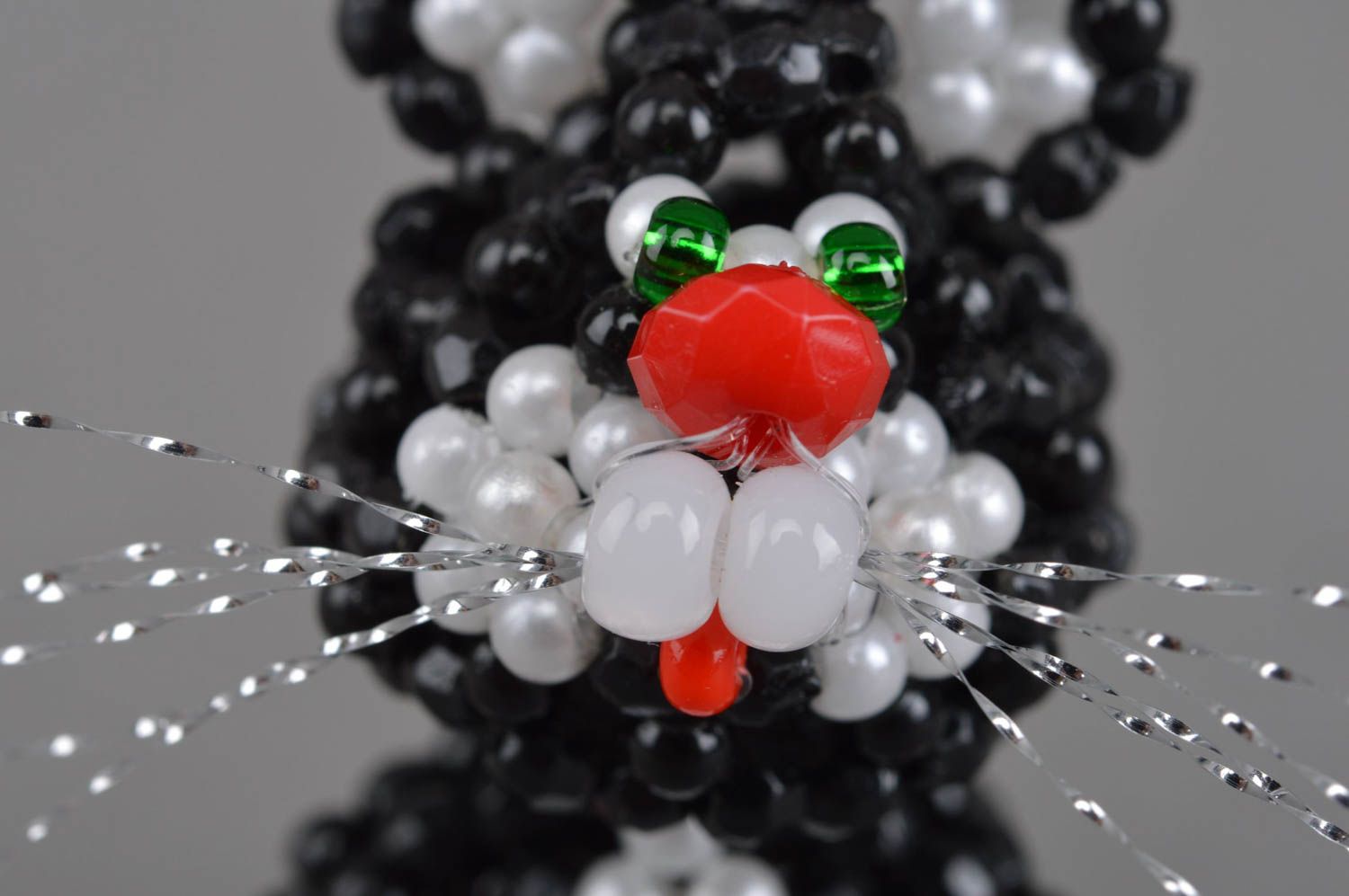 Chat en perles de rocaille jolie figurine décorative faite main noir blanc photo 5