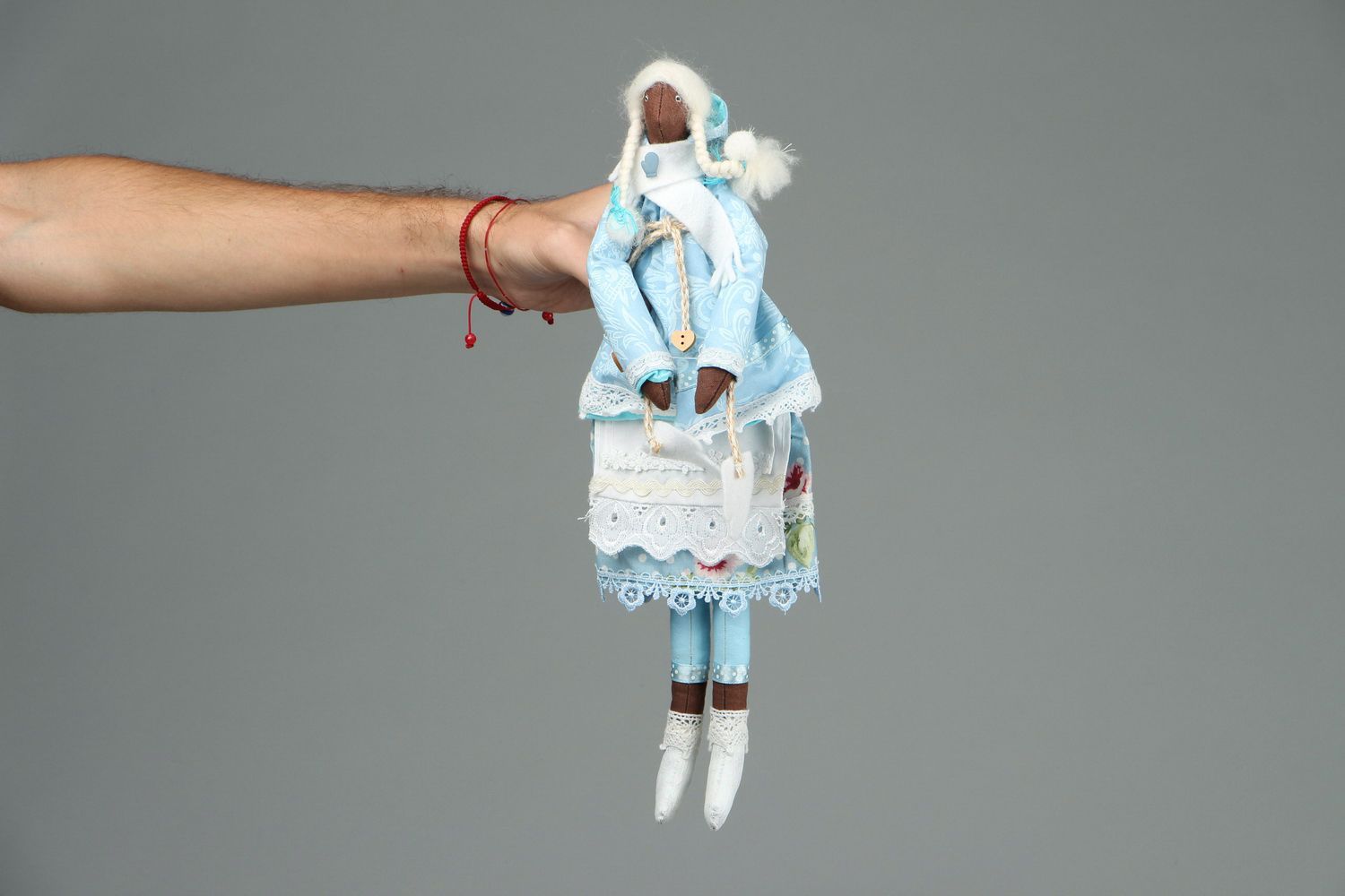 Interieur-Puppe Schneewittchen aus Kenia foto 4