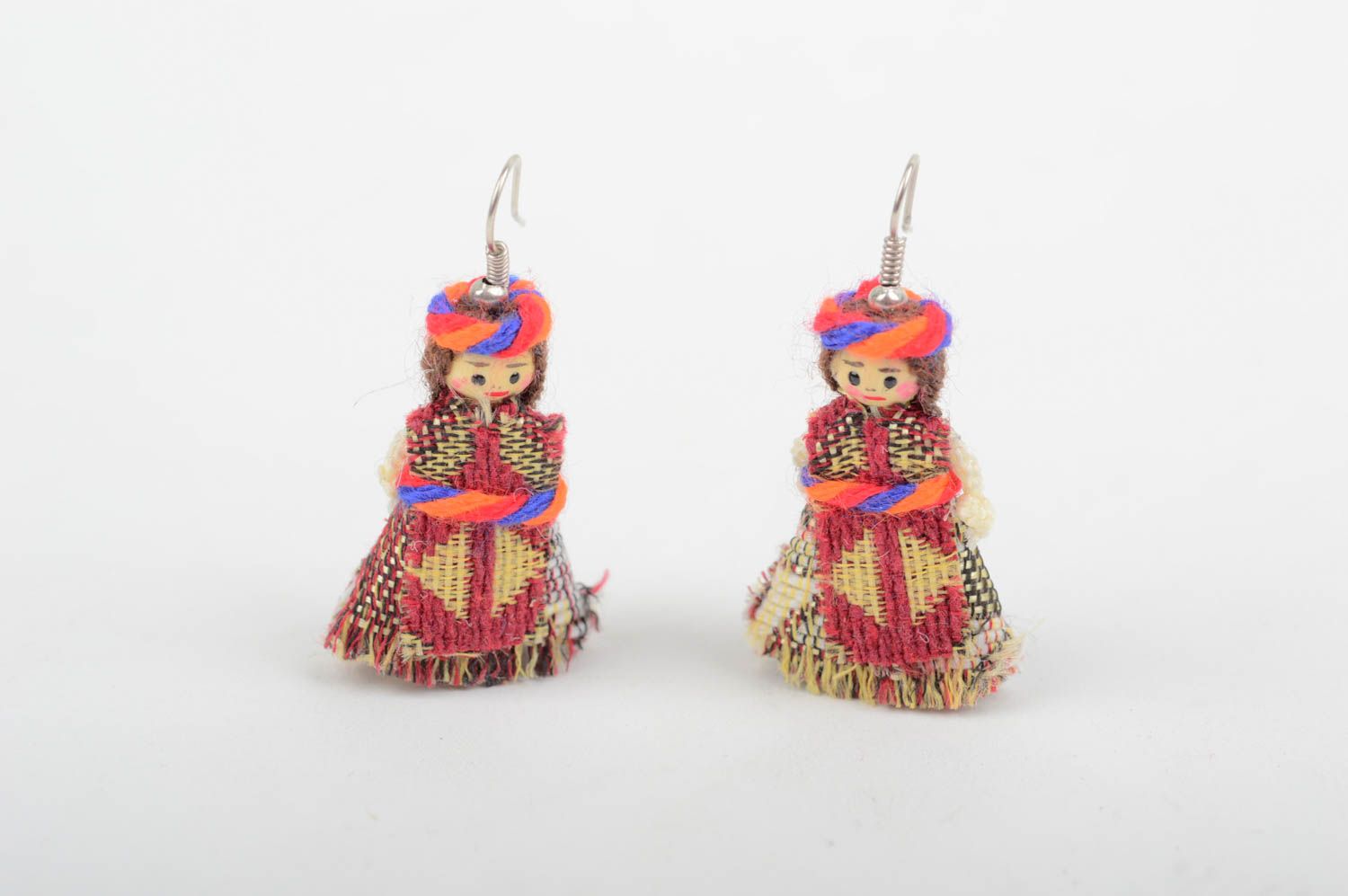 Серьги из ткани ручной работы красивые серьги куколки модные серьги оригинальные фото 4