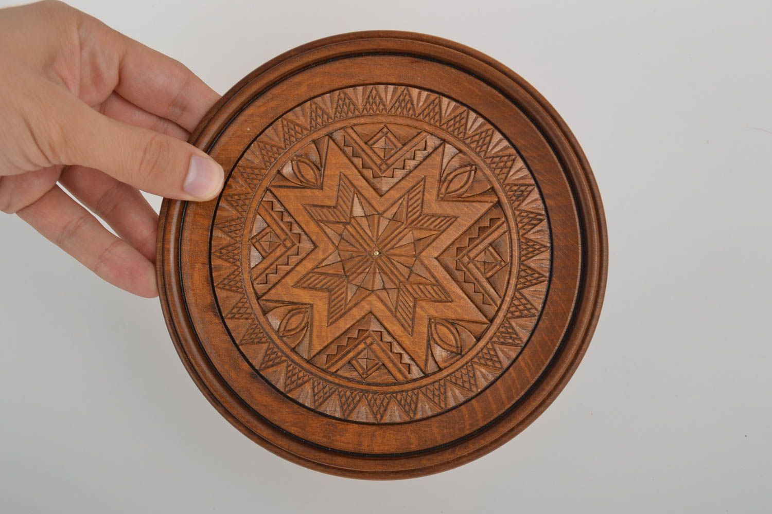 Тарелка настенная декоративная ручной работы красивая тарелка посуда из дерева фото 4
