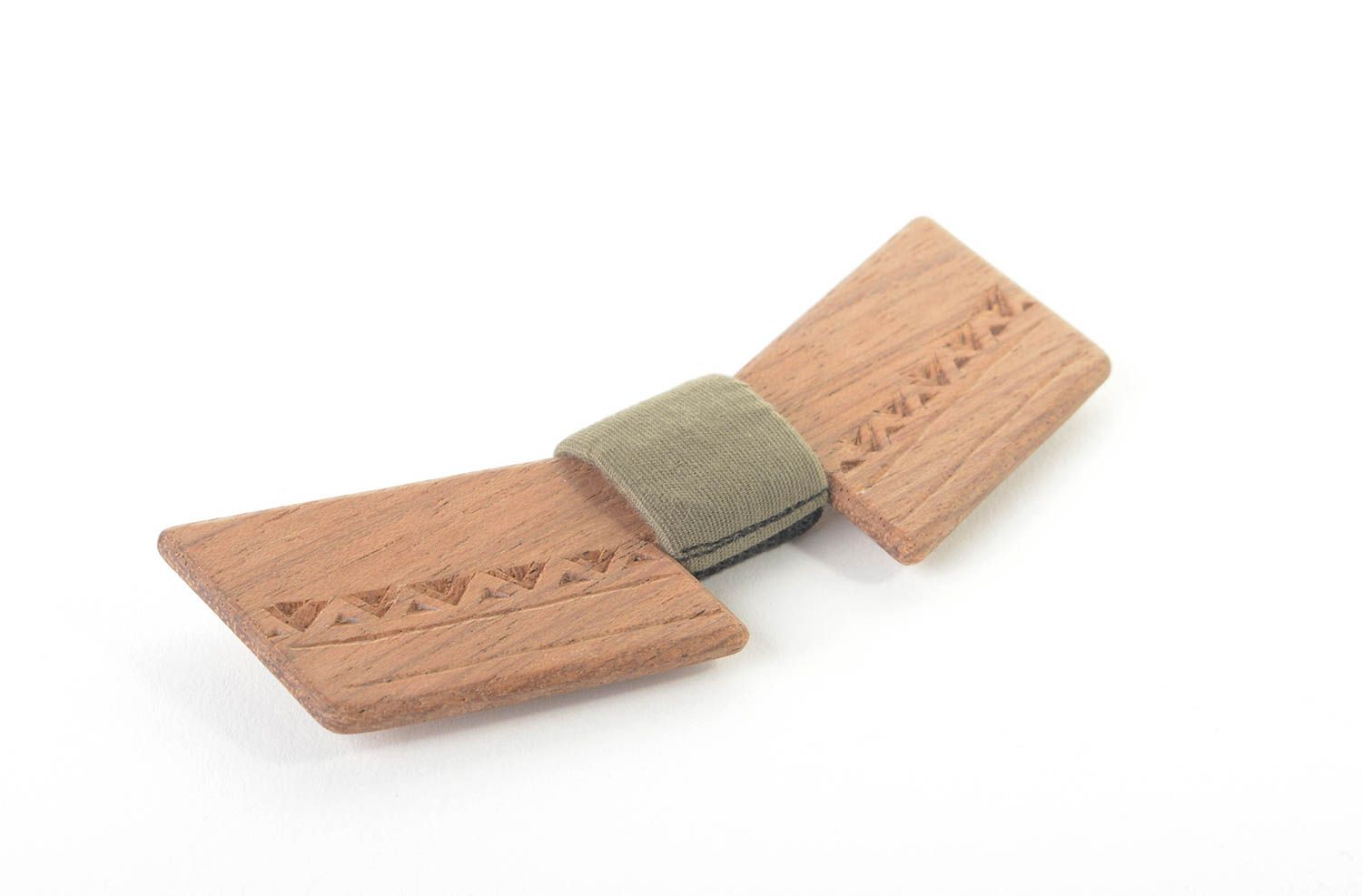 Braune kreative Fliege aus Holz handmade Accessoire für Männer Krawatte Fliege foto 2