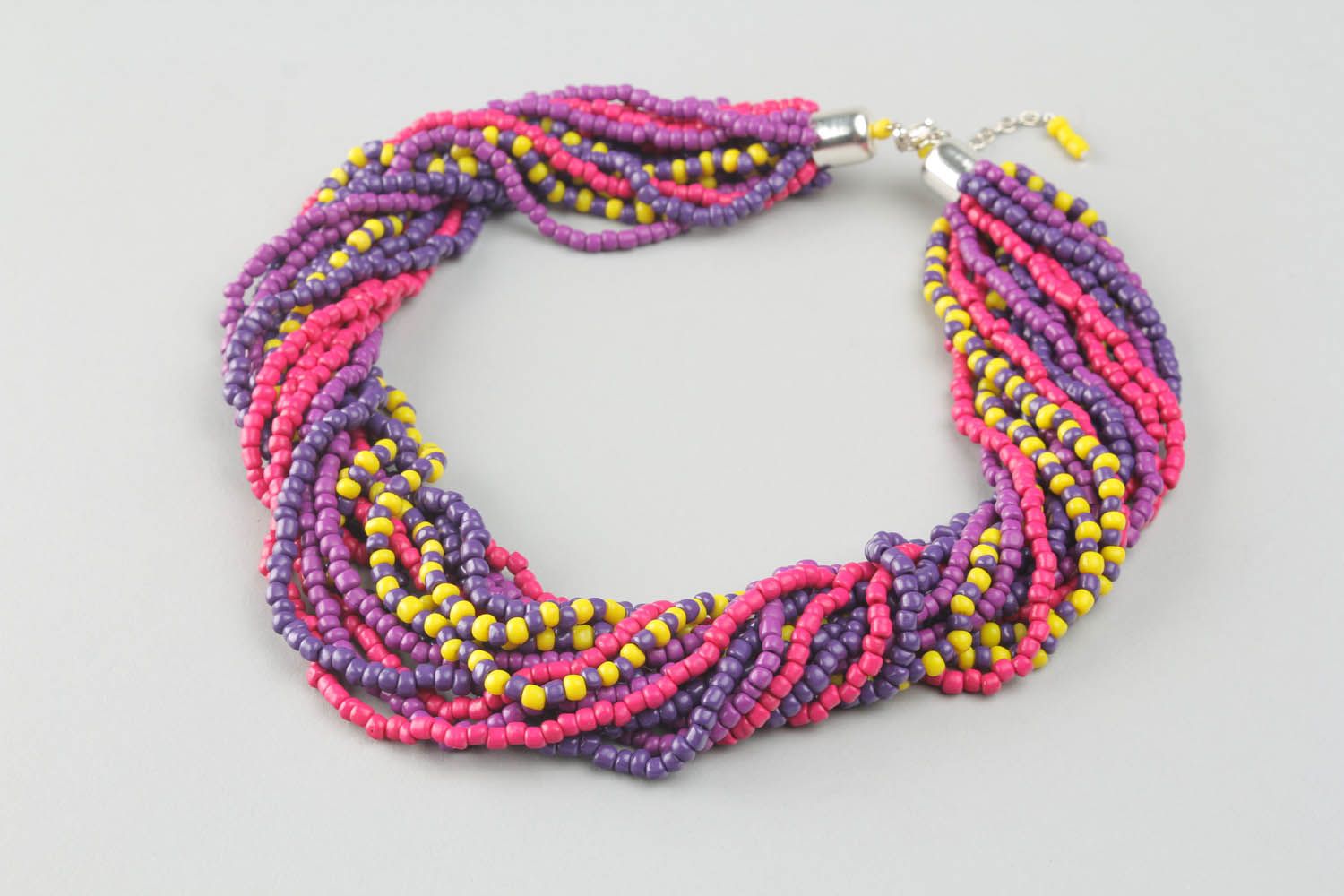 Necklet made of Chinese beads photo 3