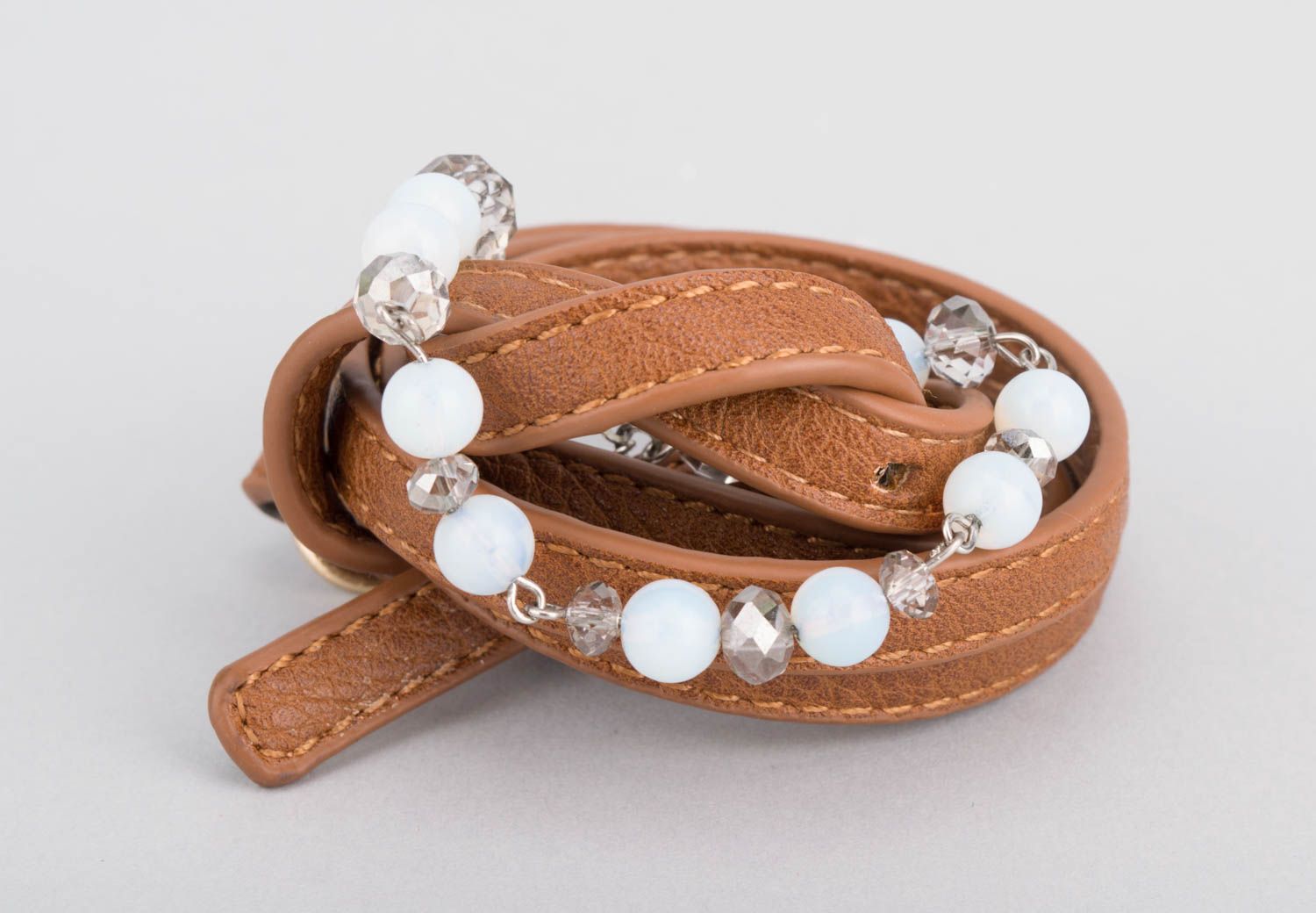 Transparent beads adjustable bracelet with heart shape charm for women photo 1