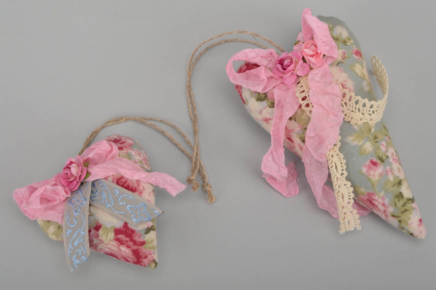 Set of 2 handmade wall hangings decorative stuffed fabric hearts with aroma photo 3