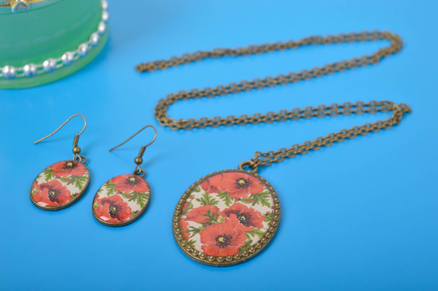 Handmade jewelry set dangling earrings pendant necklace designer accessories photo 1