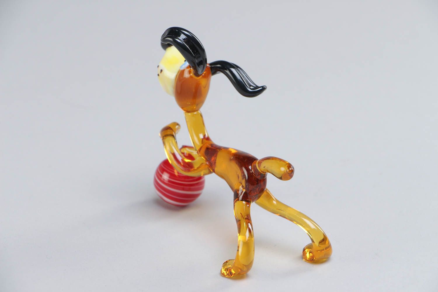 Figura de vidrio hecha a mano y pintada en técnica lampwork con forma de perro foto 4
