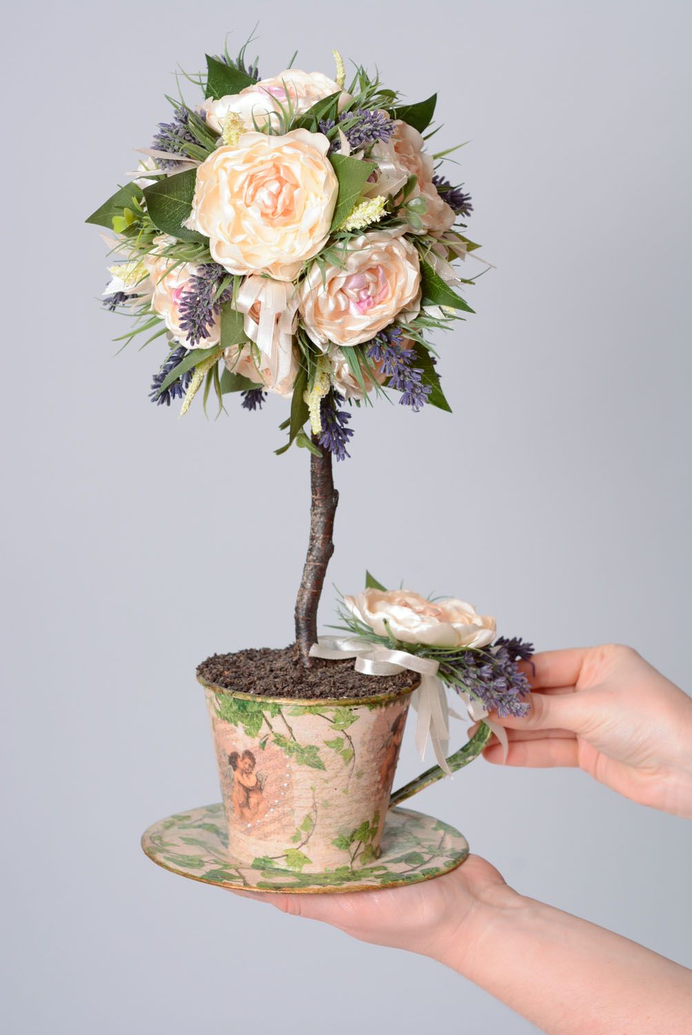 Handmade Topiary mit Rosen foto 4