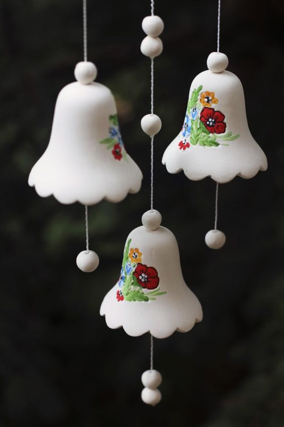 Campanelli d'autore in ceramica fatti a mano campanelle tenere bianche
 foto 1