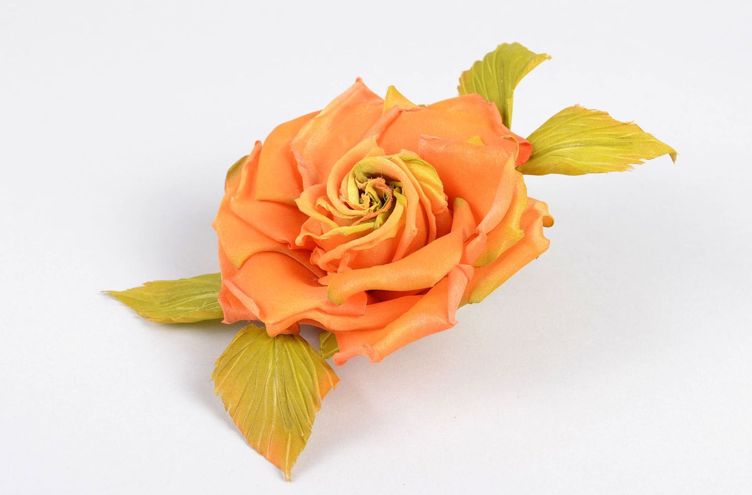 Broche fleur orange fait main Bijou tissu soie Accessoire femme design photo 1